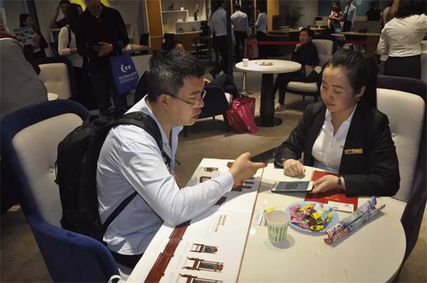 鴻業家具第43屆家博會圓滿成功