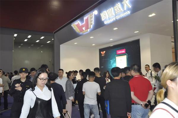 鴻業家具第43屆家博會圓滿成功