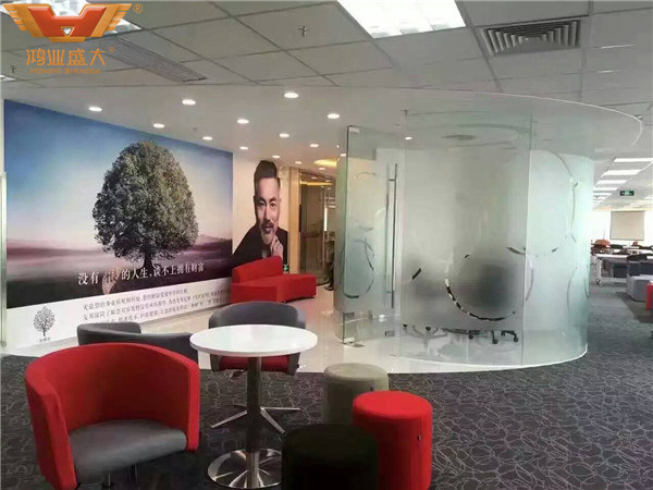 友邦保險(xiǎn)集團(tuán)金融辦公家具配套洽談大廳長洽談桌款式