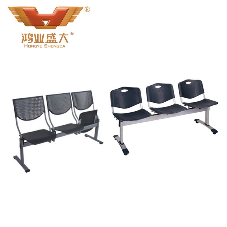 學校課室黑色系排椅