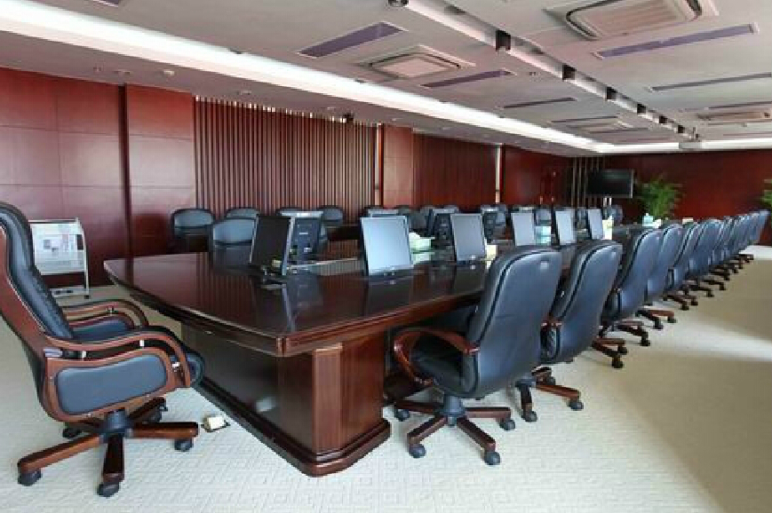 會議室辦公家具 山東煙臺山海路橋工程技術有限公司會議室配套方案